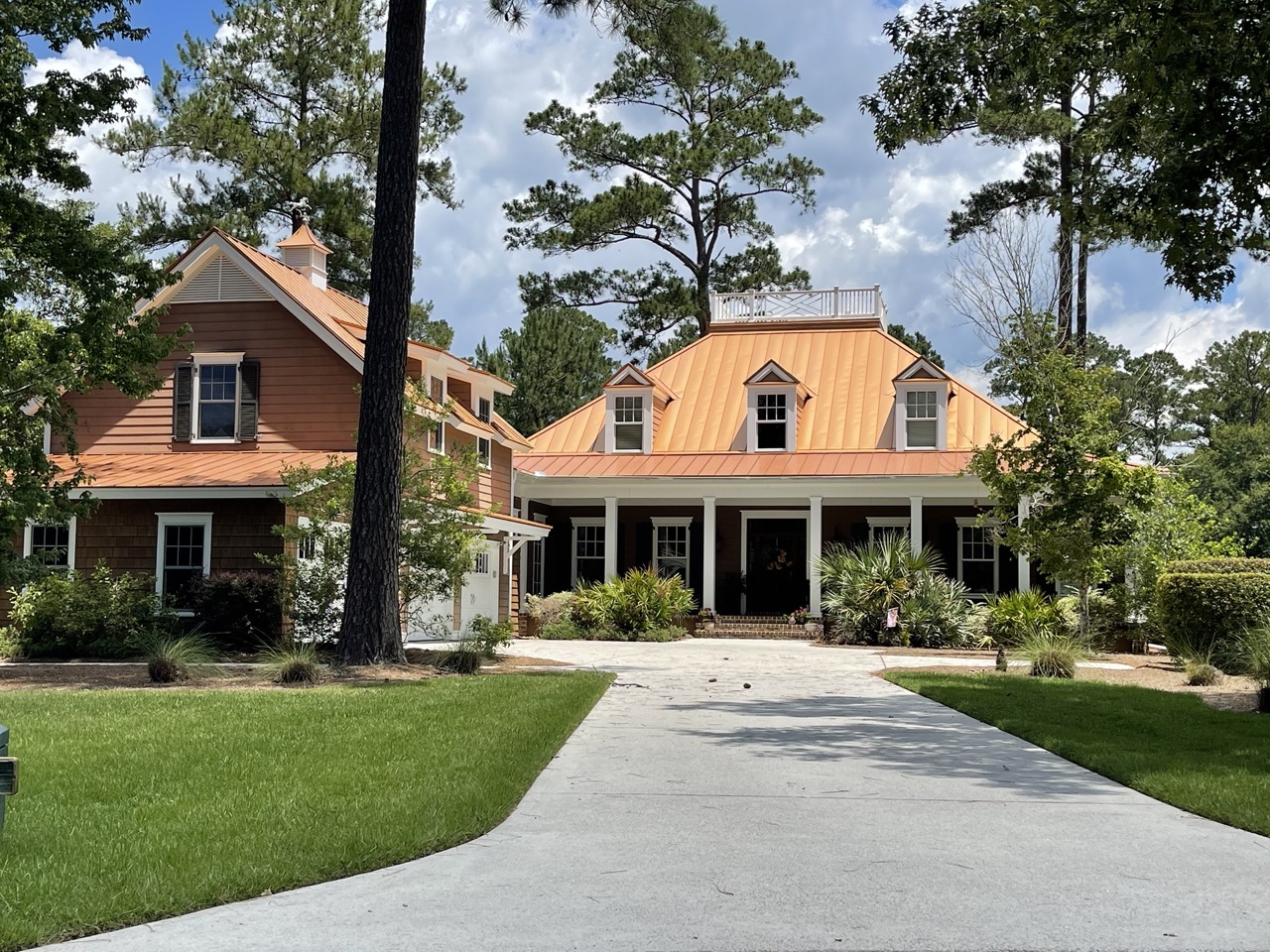 Clean Residential driveway after professional cleaning in Bluffton SC